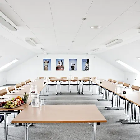 ホステル ダンホステル リーベ