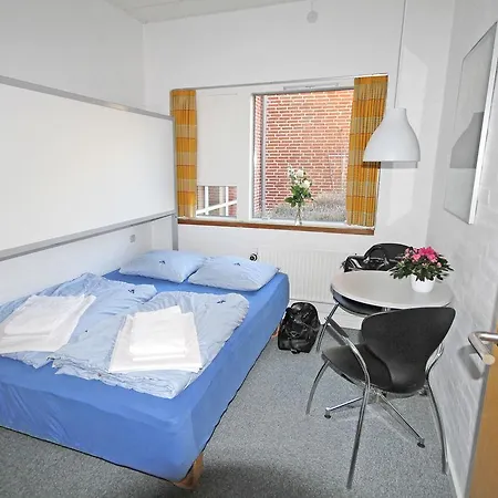 ダンホステル *